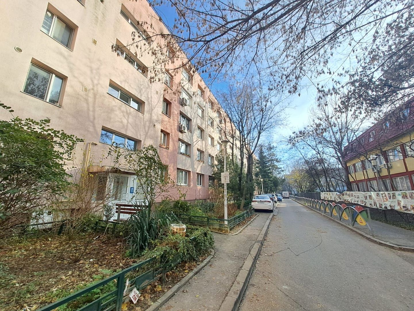 Apartament 2 camere Auchan Drumul Taberei - Poză 17