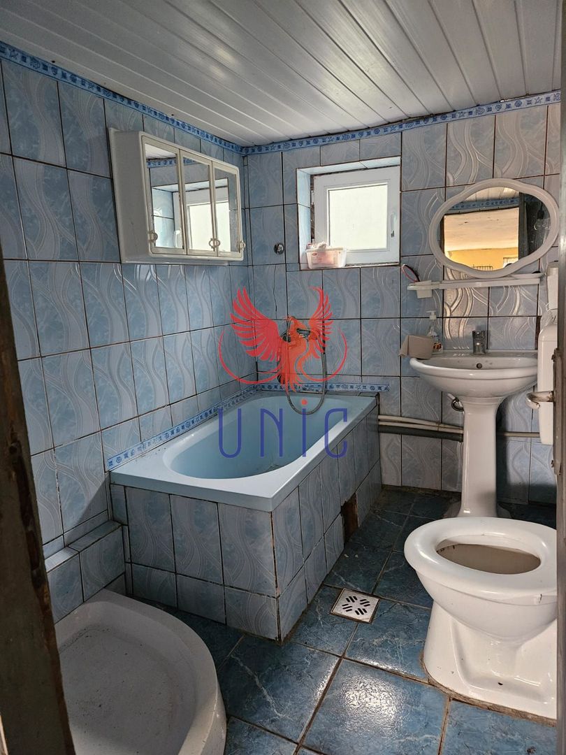 Casa de vanzare – Ocazie unica pentru investitie Malu Mare - Poză 17