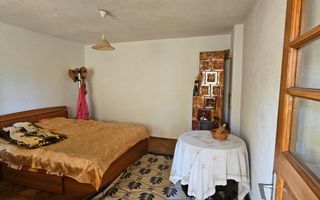 Casa de vanzare Golesti - zona Muzeu - Poză 5