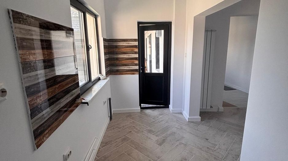Casa complet renovata – ideala pentru locuinta, birouri sau investitie | - Poză 6