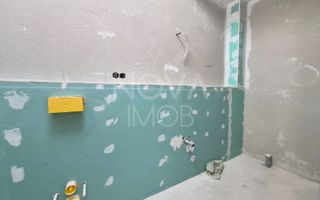 Casa generoasa cu 5 camere, 2 bai, dressing si parcare – Sura Mica - Poză 7