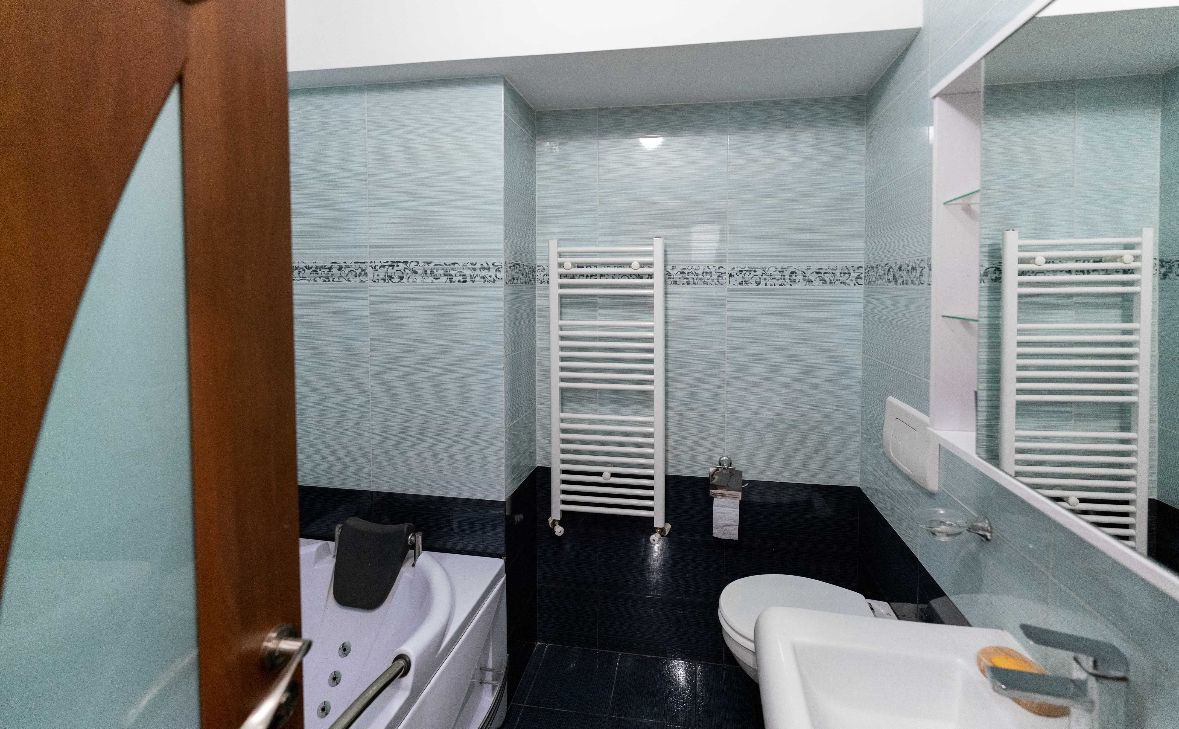 AP. 2 CAMERE VITAN, CENTRALA, MASINA SPALAT VASE, BLOC NOU, METROU - Poză 6