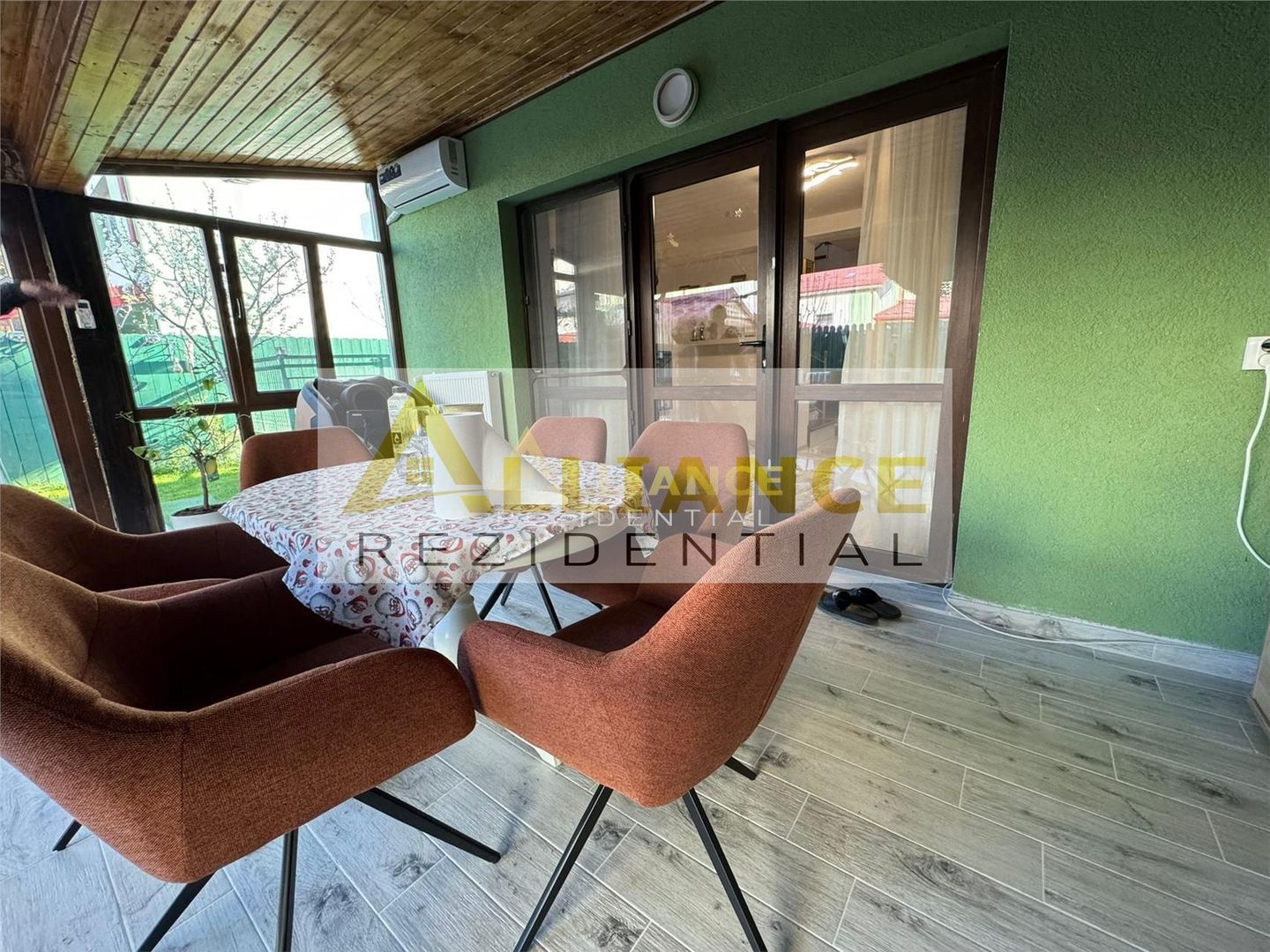 TREND RESIDENCE Vila P+1+M 4 camere 2 bai 120 mpu - Poză 15