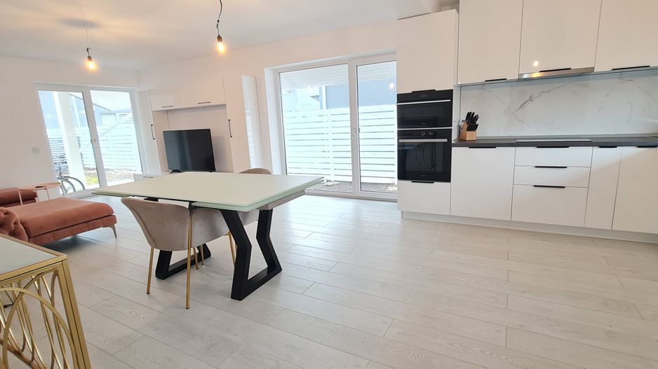 Casa 4 camere intabulata semimobilata utilata Izvor Tarlungeni - Poză 1