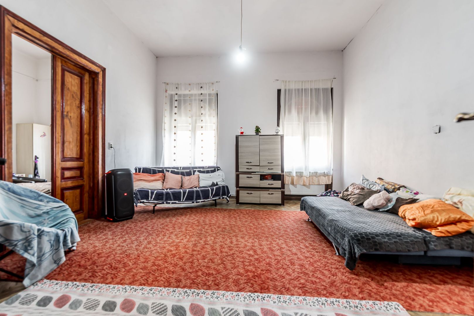 Apartament cu 2 camere la parter in Piata Catedralei Comision 0 - Poză 2