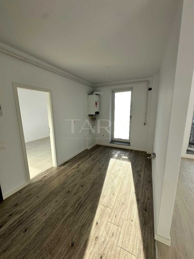 Apartament modern 3 camere, zona Chinteni - Poză 2