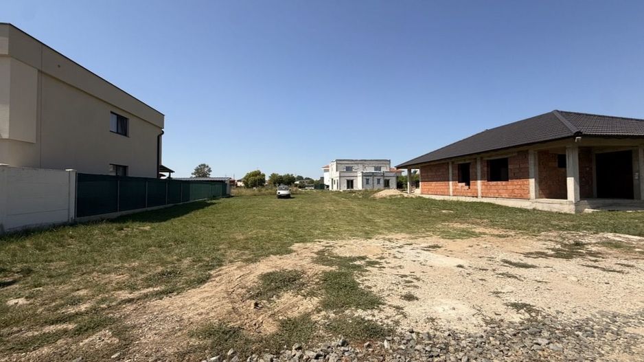 COMISION 0% Teren de vânzare Ghiroda 573 mp | Front stradal 17 m Duplex - Poză 2