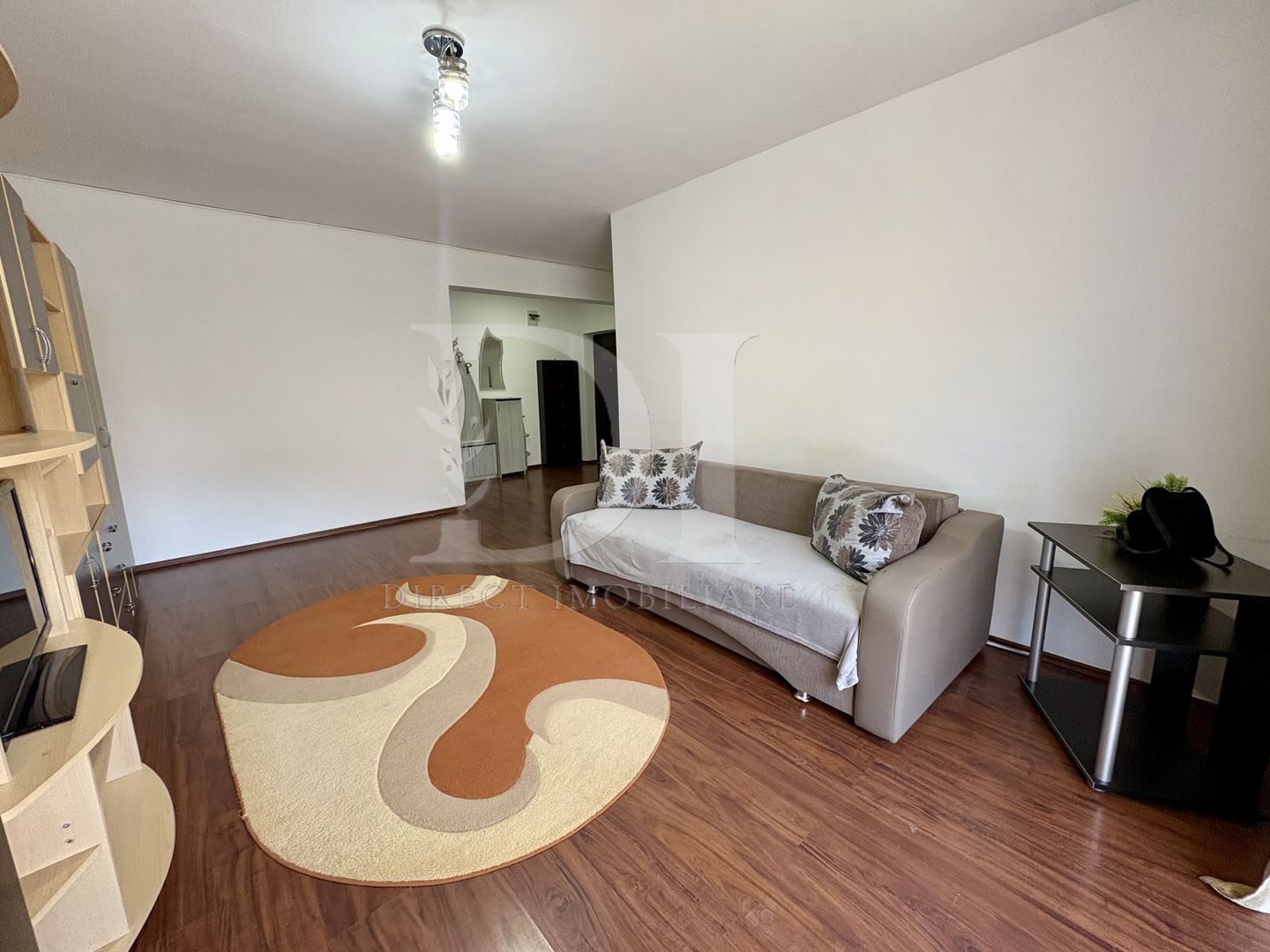 Apartament cu o camera | zona Cetatii Floresti - Poză 2