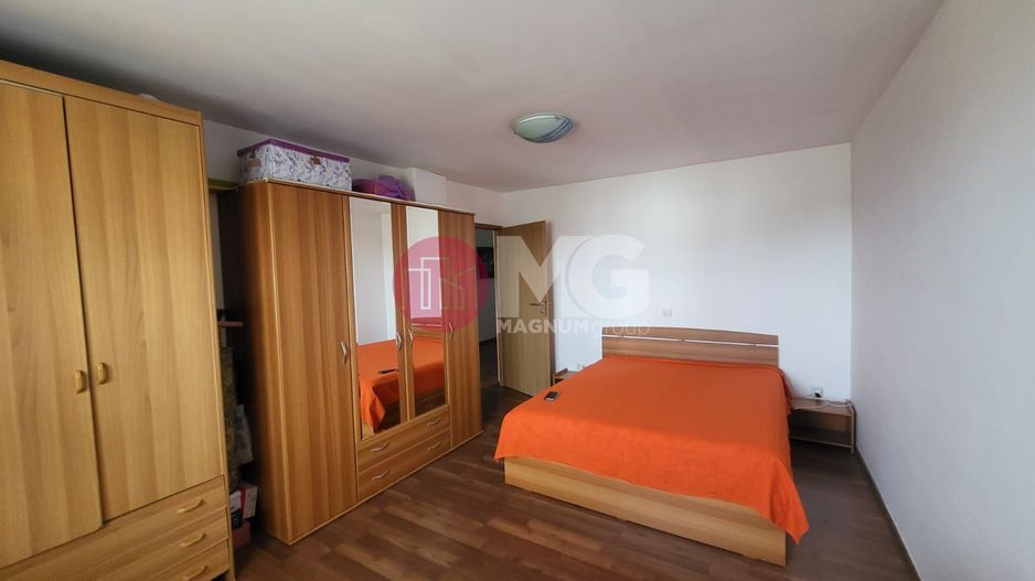 Casă de vânzare în Comuna Berceni – Bulevardul 1 Mai - Poză 3