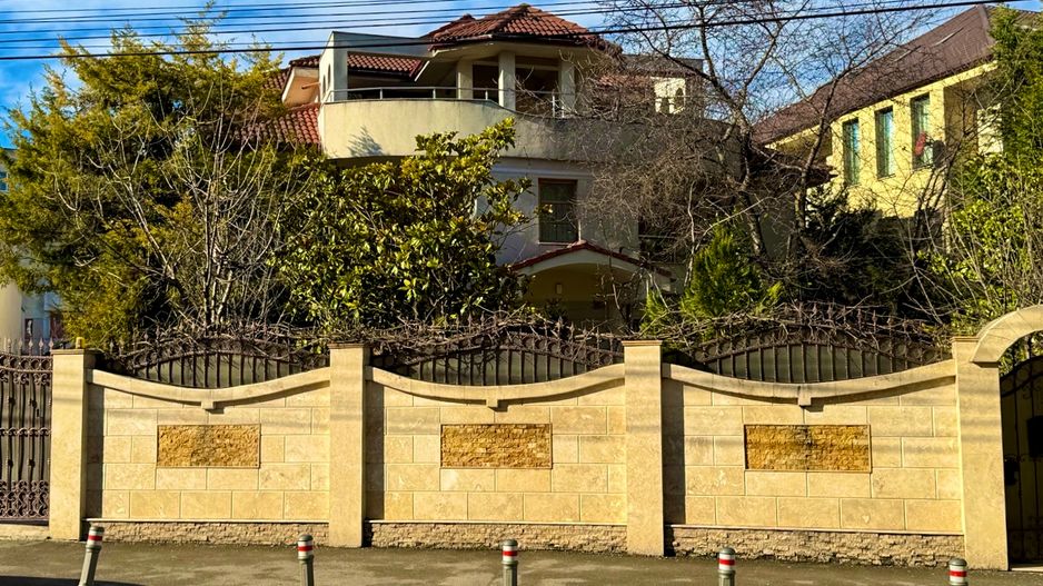 Vila / Casa de lux de vanzare  1000mp teren Str. Primaverii Constanta - Poză 19