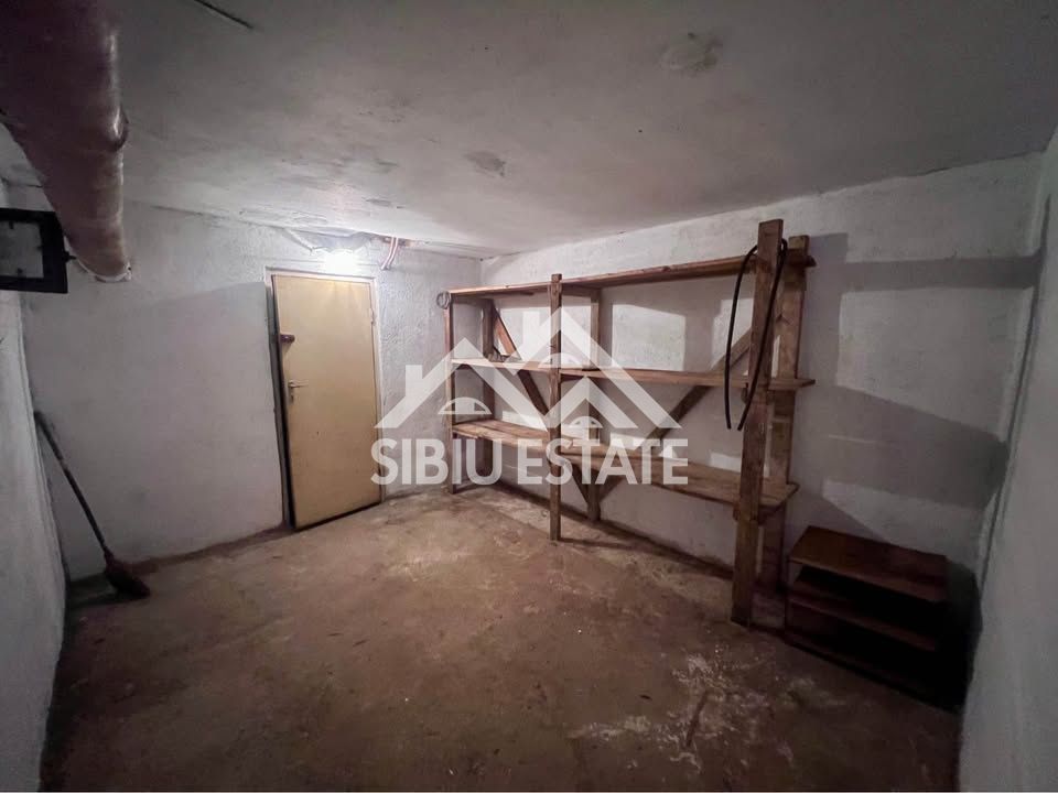 Apartament 4 camere etaj 1, Sibiu - Vasile Aaron Comision 0% - Poză 11