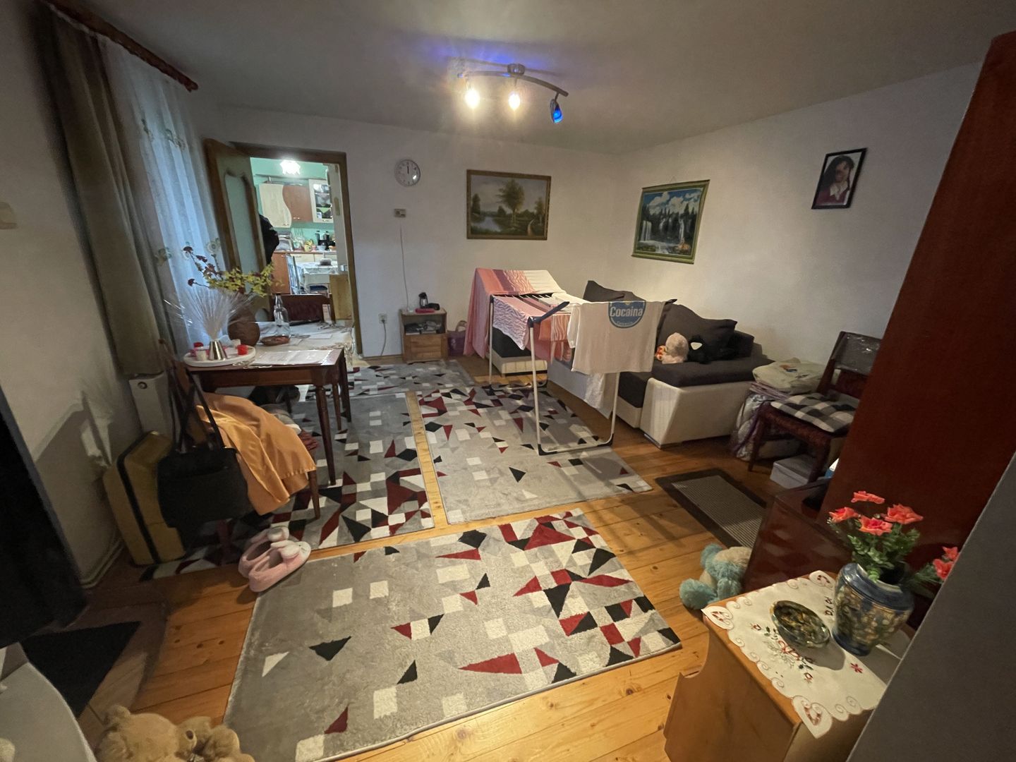 Casă cu etaj, Livezeni - Poză 7