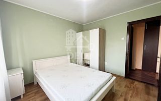 Apartament 3 camere de vanzare in zona Rogerius, Oradea - Poză 9