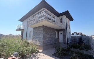 Casa Individuala - 4 camere - 2 bai - 250mp teren - Poză 1