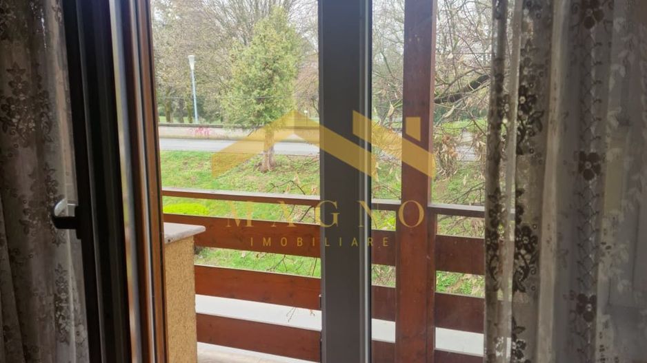 Apartament 4 camere+anexa 2 camere pe Malul Muresului/Str. Praporgescu - Poză 8