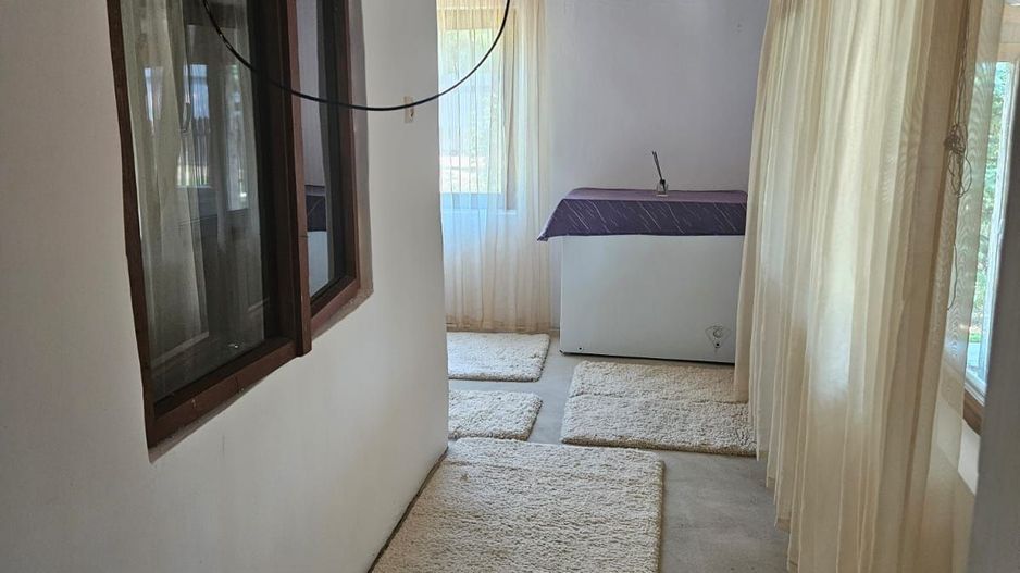 Casa si teren 3500 mp, Stefanesti - Golesti - Poză 9