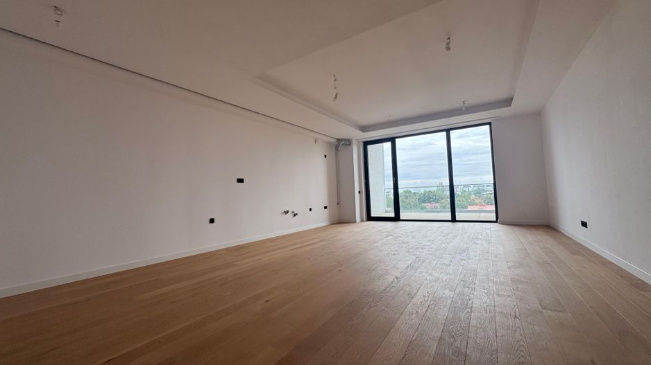 3 camere PREMIUM| 94mp + 13.20 mp  terasa - Poză 1