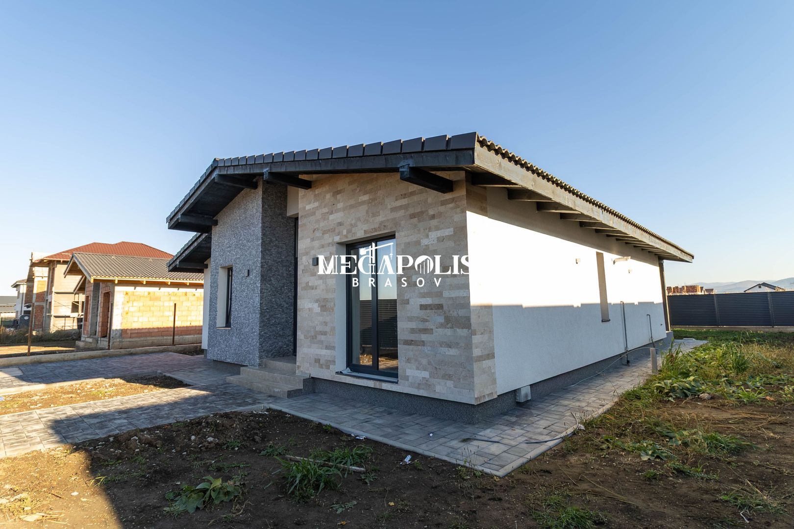 Casa Single Parter/Utilitati/TVA Inclus/Credit - Poză 1