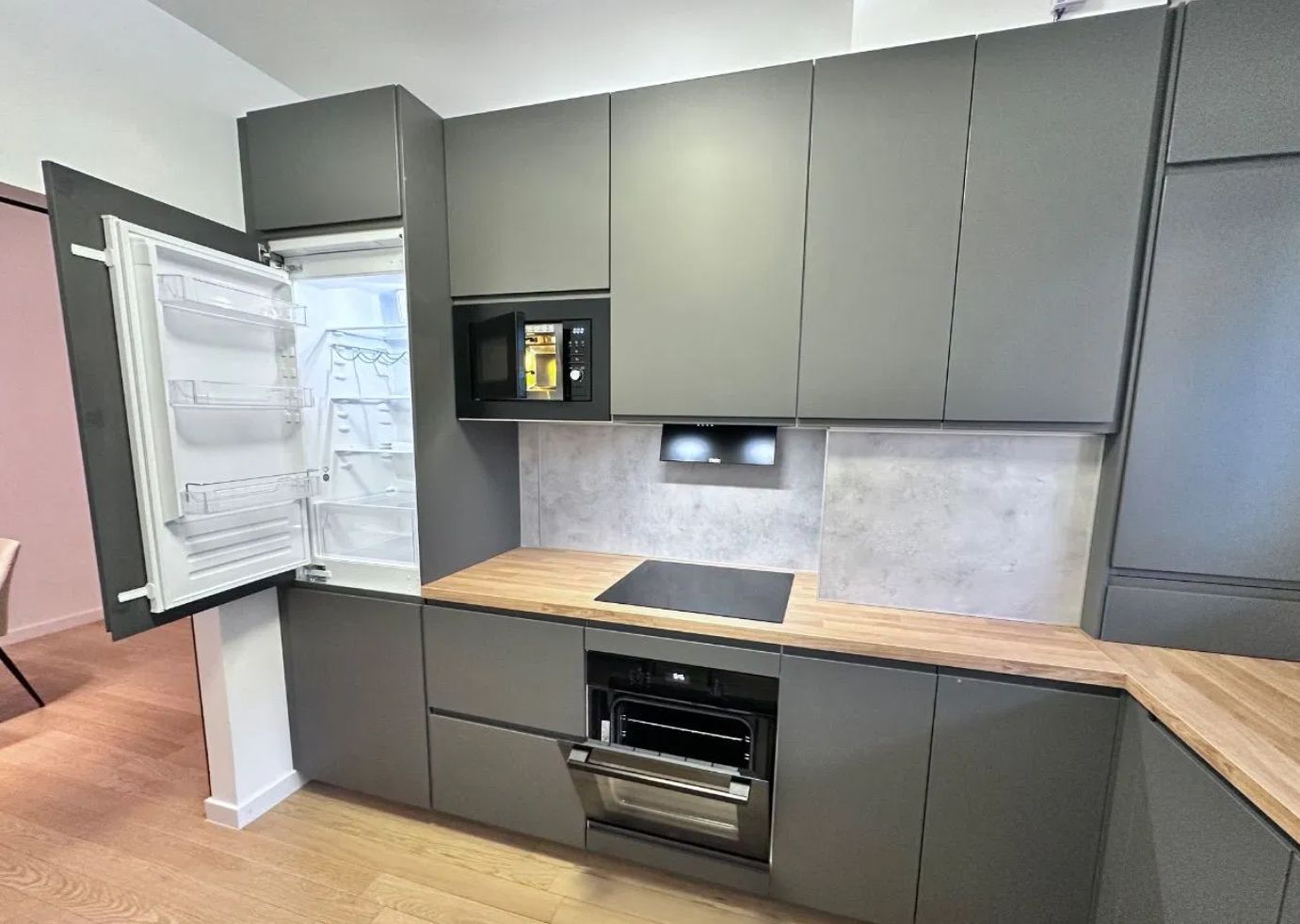 Apartament de inchiriat cu 3 camere in Upground - Poză 4