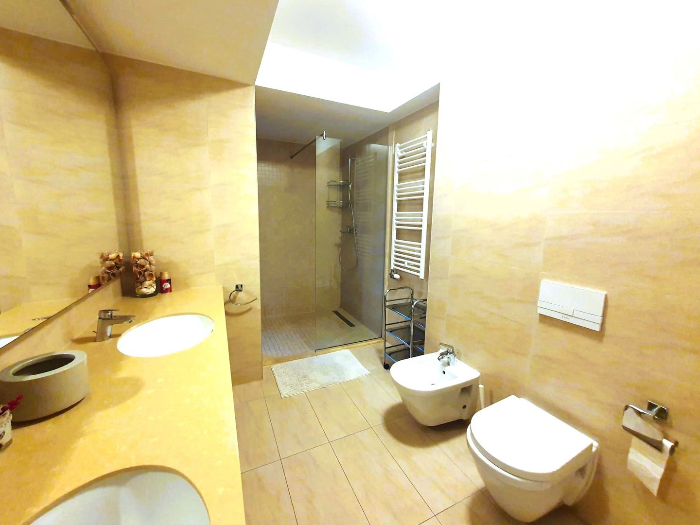 Penthouse cu 2 parcări subterane, vedere panoramică spre Tâmpa – Centrul Civic - Poză 11