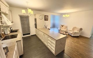 „Penthouse deosebit de vânzare în Florești, zona Panemar. - Poză 2