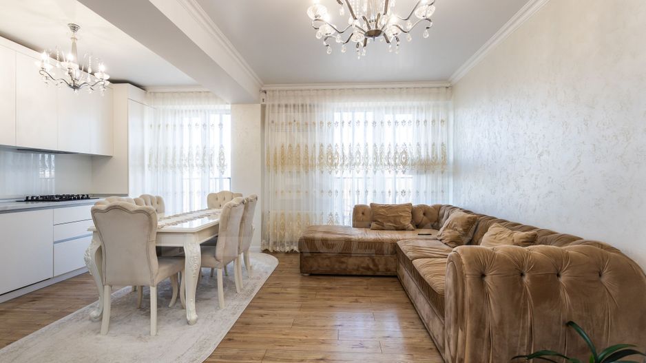 Vânzare, apartament, 3 camere, strada Pan Halippa, Centru - Poză 1