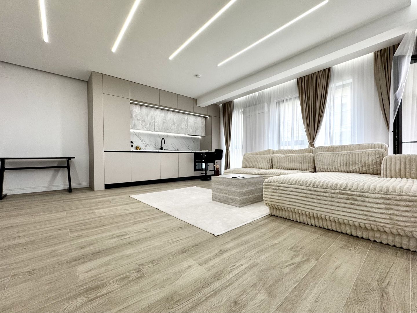 Apartament cochet și elegant, dressing generos,  la intrare in  Giroc - Poză 1