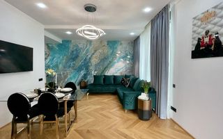 Răsăritul care se trăiește cu fiecare dimineață la malul mării - Poză 1