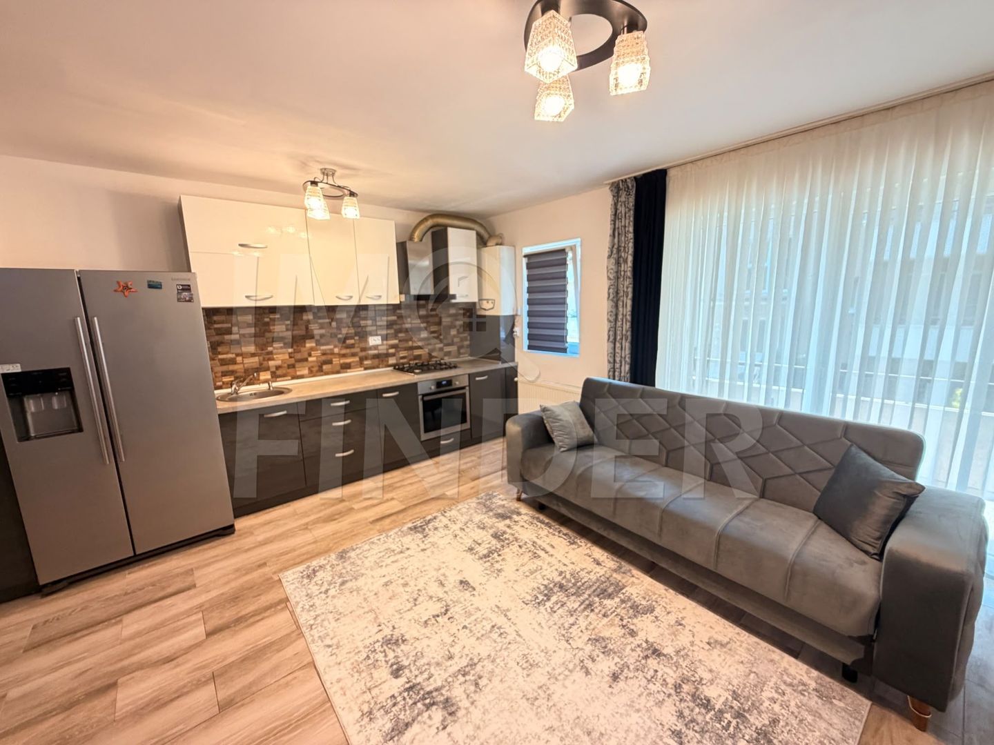 Apartament cu 3 camere, 70 mp, balcon – zona BMW, Florești - Poză 4