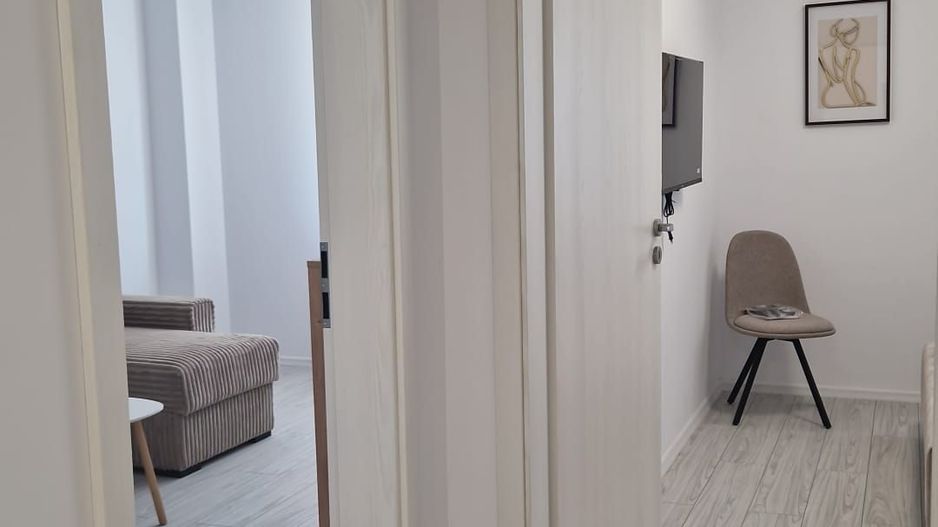 Apartament 2 camere Dec NOU 50 mp Bucium Visan 400 euro - Poză 11