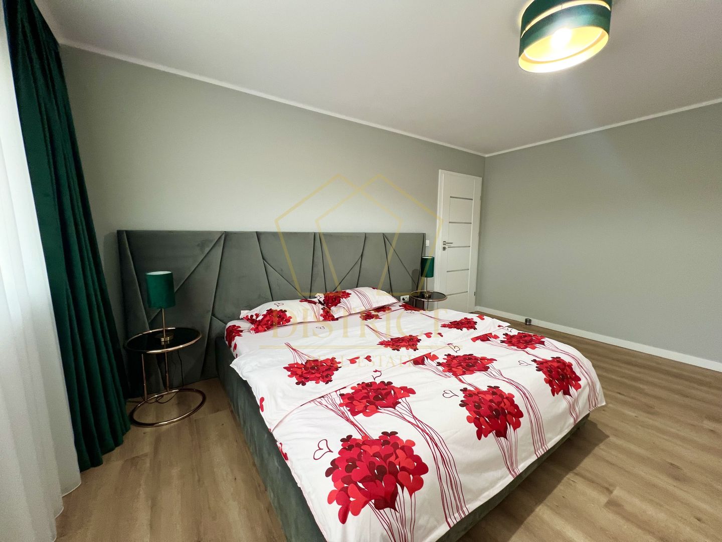 Casa superba cu 4 camere | Ciarda Rosie - Poză 11