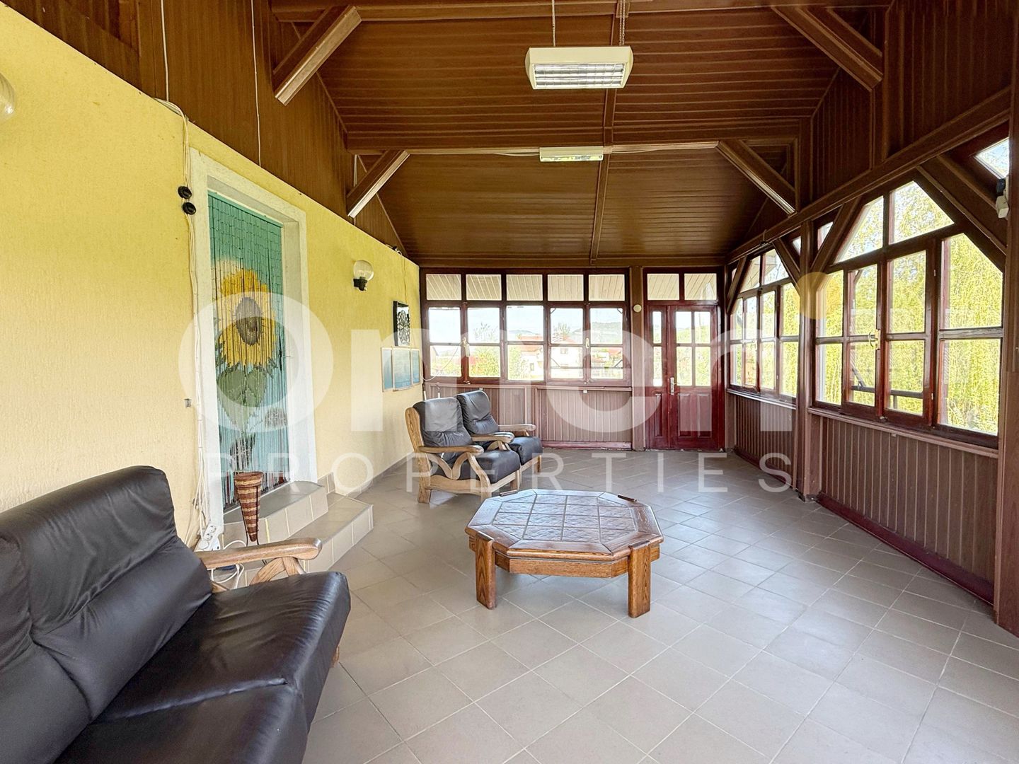 Casa de vanzare Tautii de sus 300 mp + 12 arii teren - Poză 6