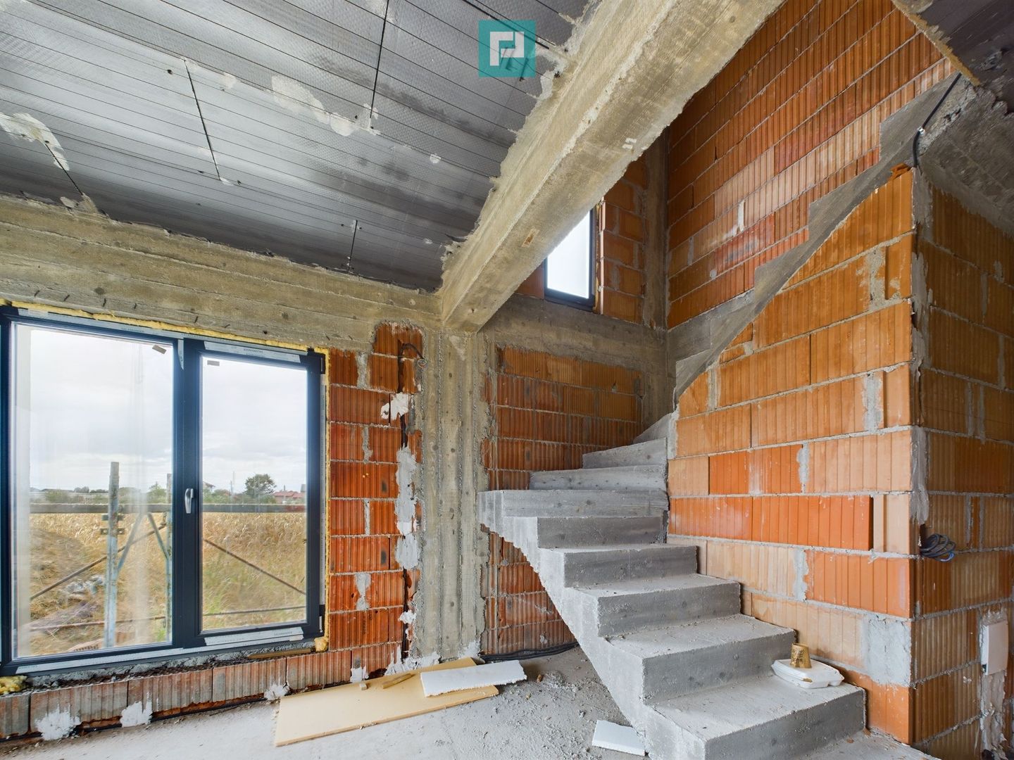 Casă Nouă, Proiect Contemporan în Domnești Clinceni - Poză 6