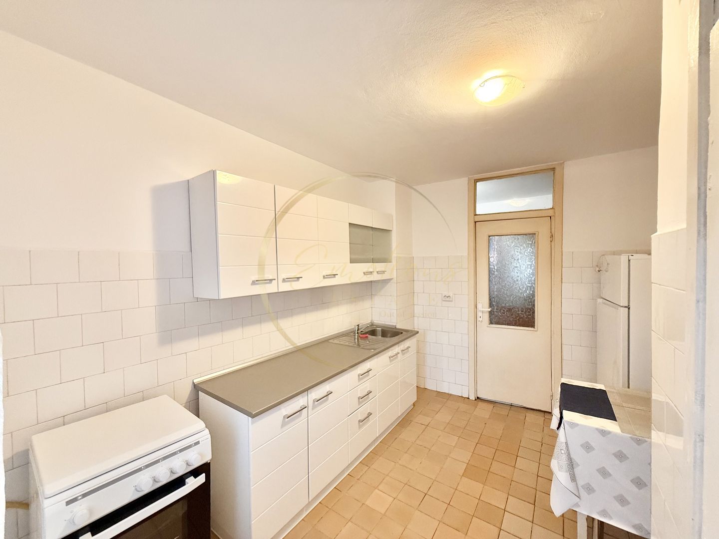 Apartament 3 camere spațios – Confort și accesibilitate, Zona Soarelui - Poză 8