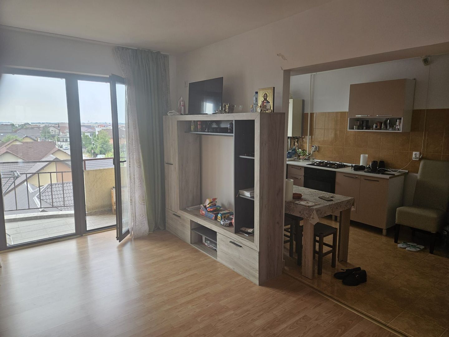 Apartament de Vânzare în Trivale - Zona Capitol - Poză 8