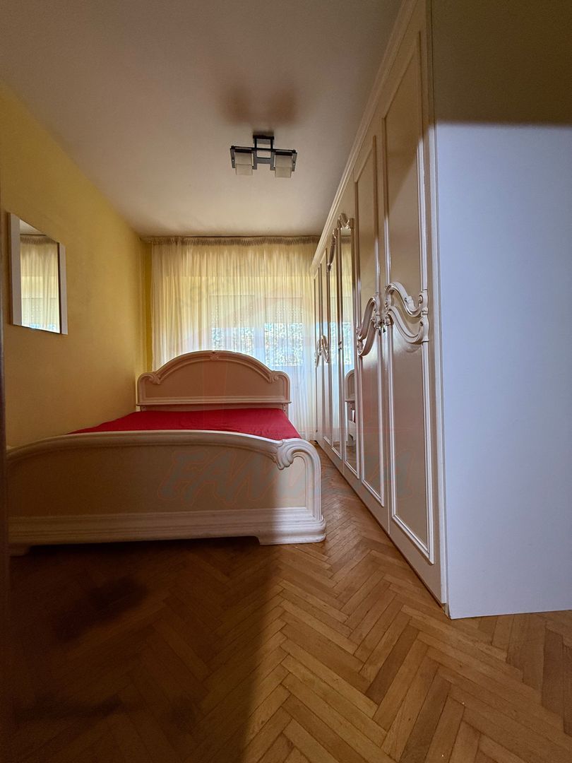 APARTAMENT 3 CAMERE, I.C. FRIMU, 450 €/LUNĂ - Poză 8