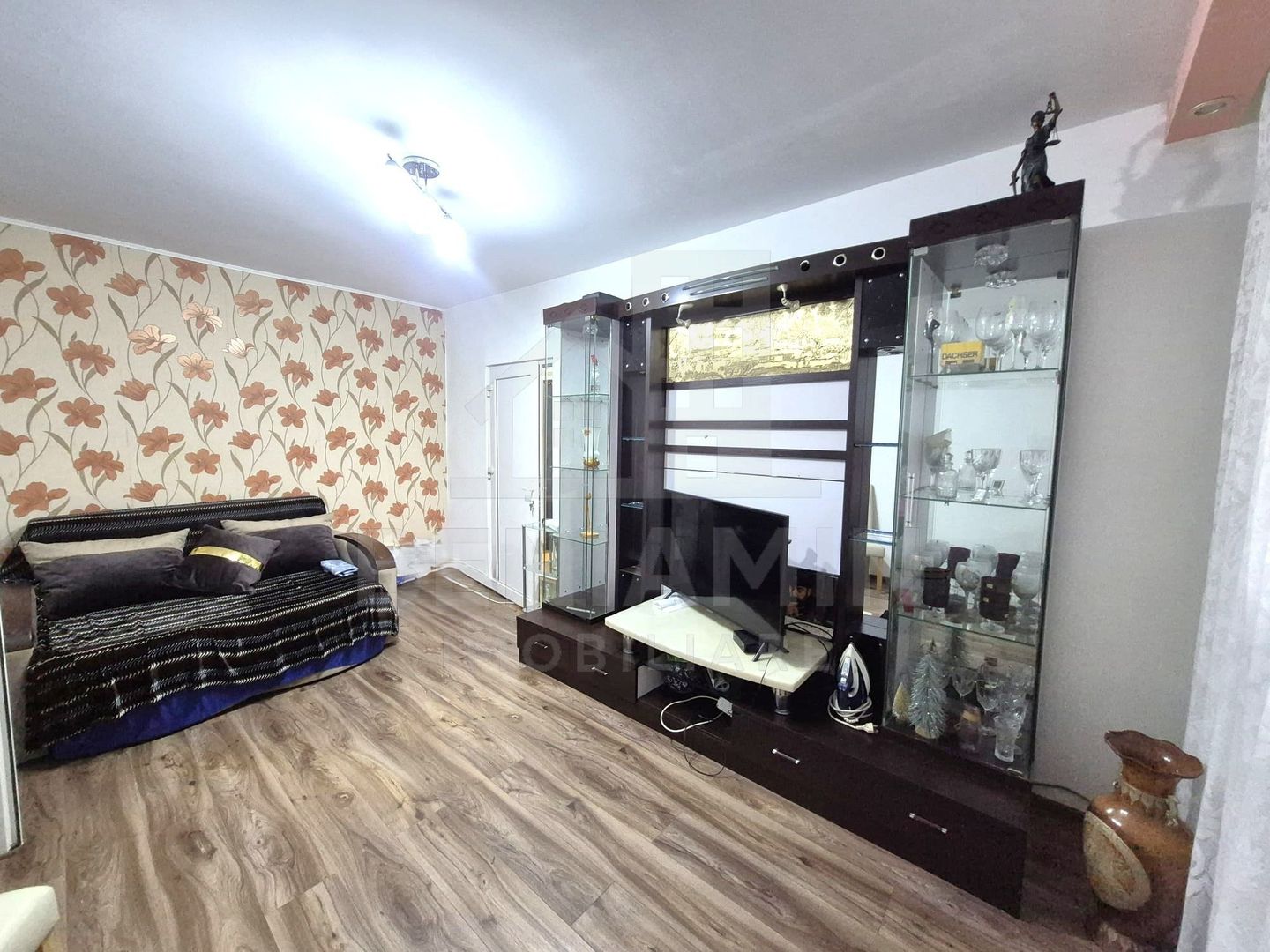 2 Camere- 47mp-Renovat-Zona Calea Bucuresti -Bibiloteca Universitatii - Poză 4