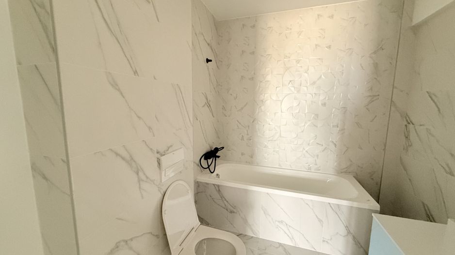 3 camere Parcul Carol 85 mp vedere panoramica - Poză 17