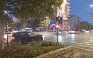 Spatiu stradal Decebal, trafic pietonal - Poză 4