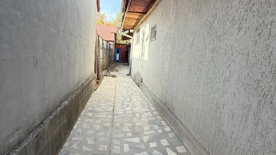 DE VÂNZARE – CASĂ , STR. NICOLAE TITULESCU, GIURGIU - Poză 3