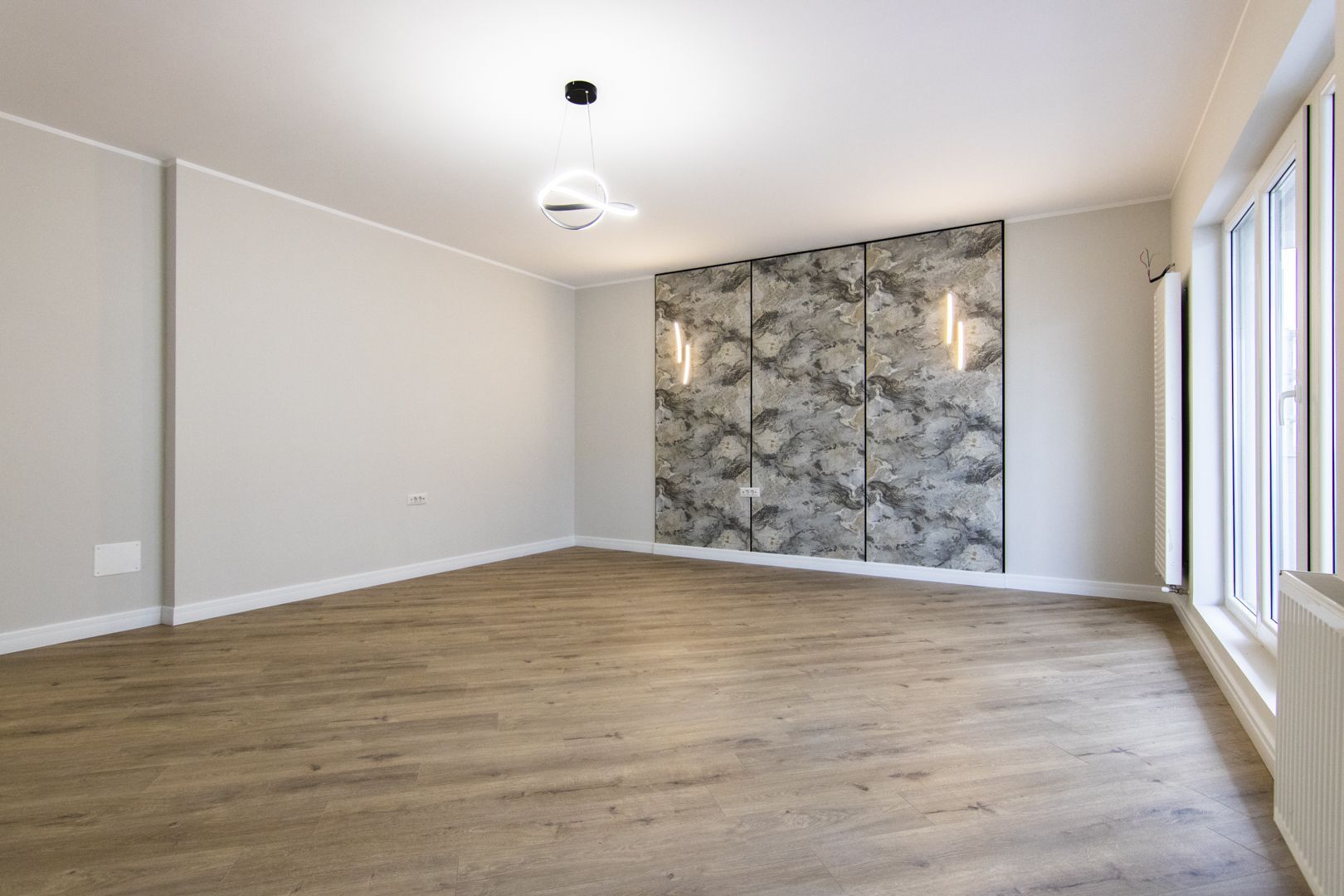BLOC FINALIZAT, PENTHOUSE - 3 CAMERE, 2 BAI, TERASA DE 178MP,  CENTRALA PROPRIE - Poză 3