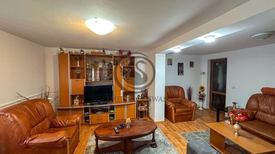 Casa cu 5 camere de vanzare l Cocorastii Colt - Prahova l Comision 0% - Poză 3