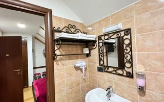 Casa de vacanta-pensiune - Poză 29