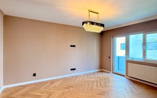 Apartament de vanzare Zona Terra / Floresti - Poză 1