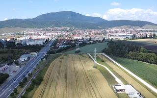 Teren Industrial Codlea | 22.500mp Necesar PUZ - Poză 5