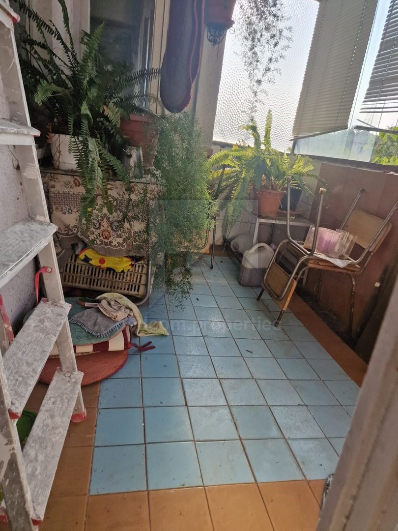 Vanzare apartament 3 camere - Drumul Sarii - Poză 11