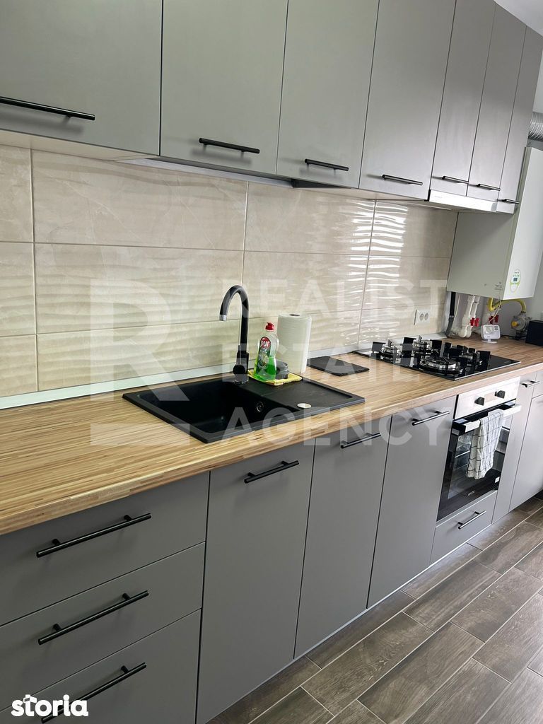 Vânzare, apartament 2 camere, zona Titan - Poză 7