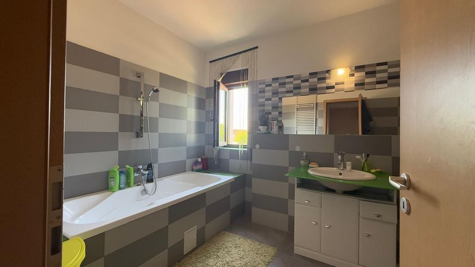 Duplex spatios - complet mobilat -  Dumbravita - Poză 3