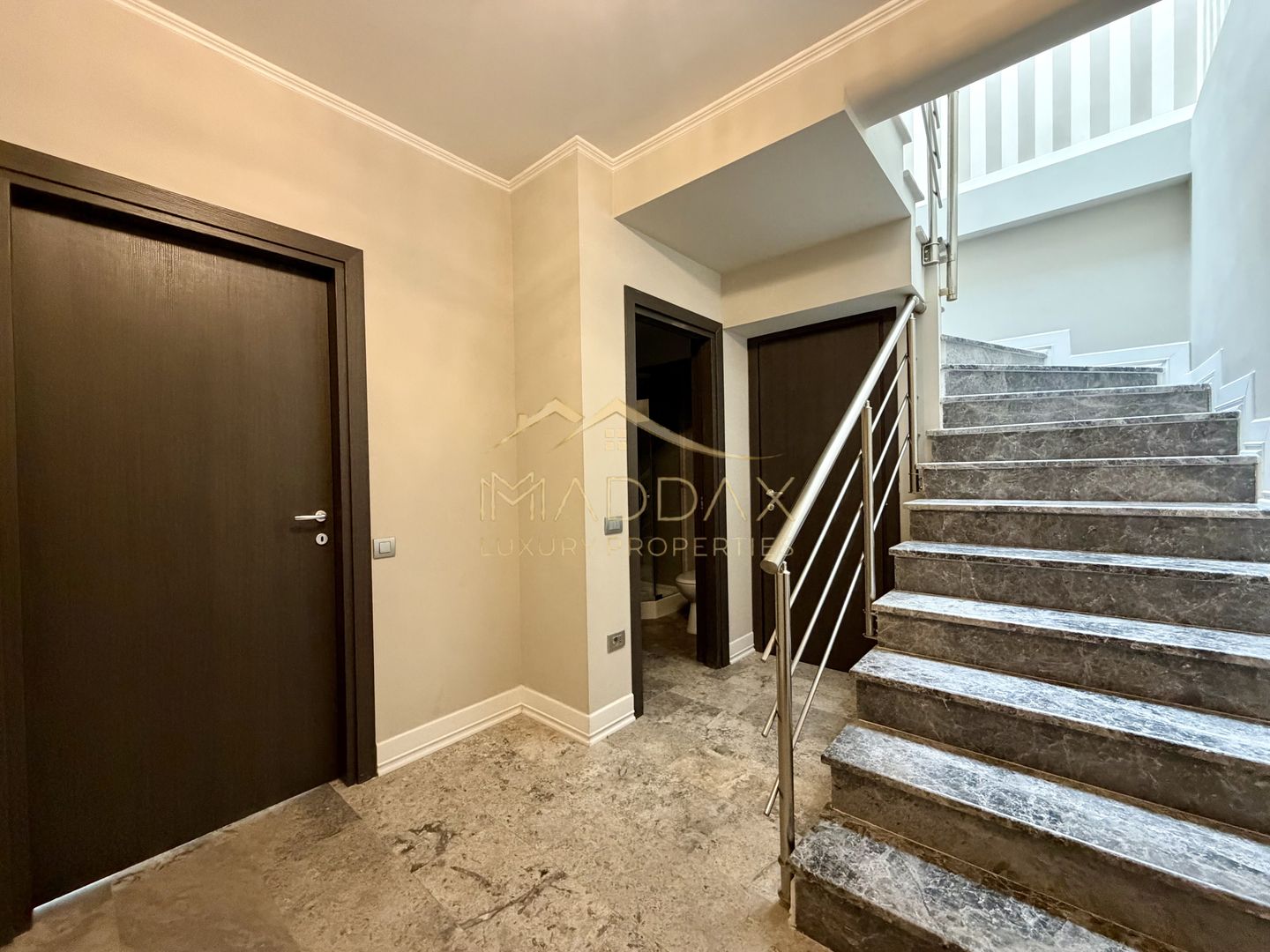 Duplex 4 camere // 179 mp utili + terasa 49 mp / 1 Parcare // Floreasca - Poză 31