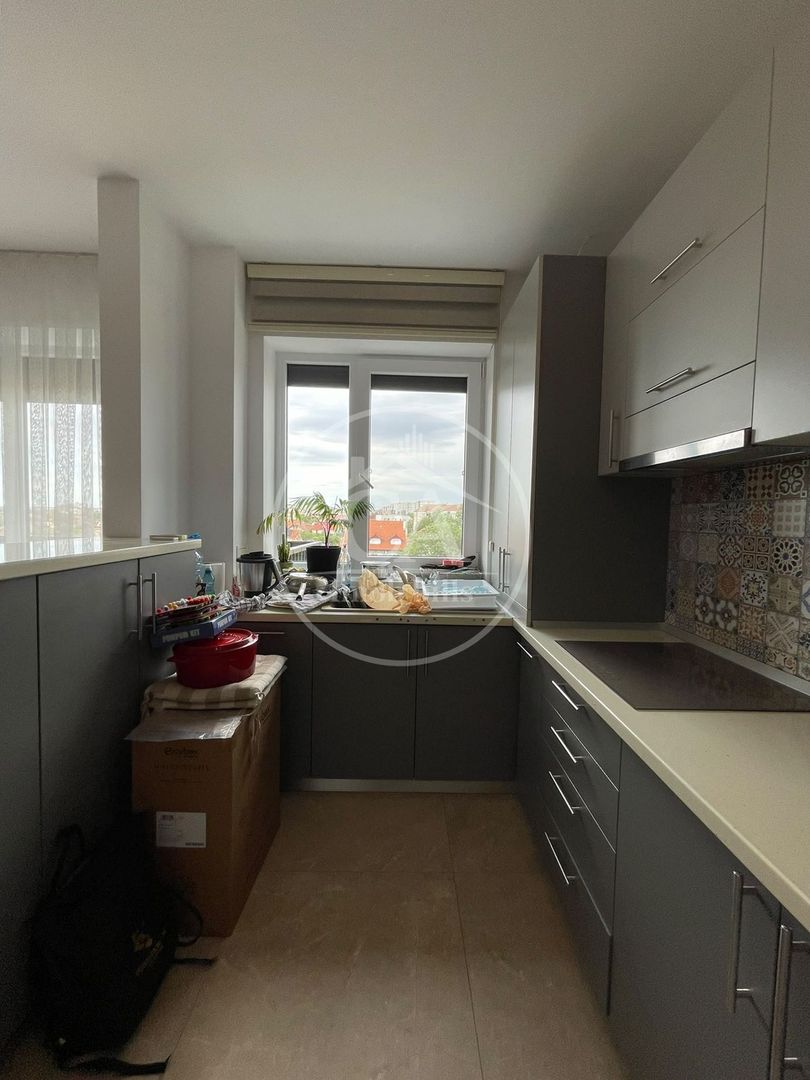 Apartament de vanzare cu 3 camere în zona Calea Aradului, Oradea - Poză 8